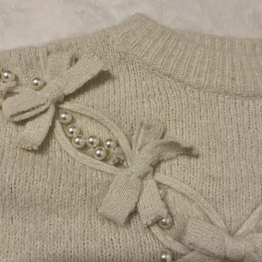LC Lizette Collection Sweater Top Womens M Ivory Pearl And Bows Ribbed Knit - Picture 3 of 5